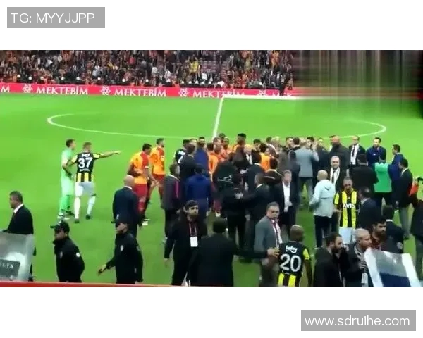 今日足球盛宴广岛对决东京期待精彩对抗与激情碰撞 今日足球盛宴广岛对决东京期待精彩对抗与激情碰撞