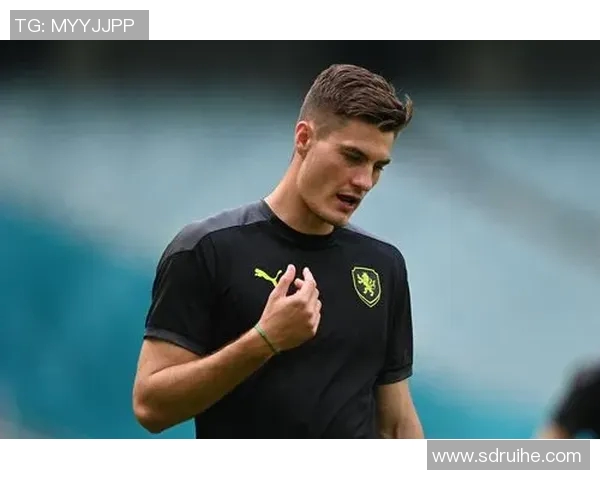 墨西哥女足与捷克女足精彩对决展现女子足球魅力与实力较量 墨西哥女足与捷克女足精彩对决展现女子足球魅力与实力较量