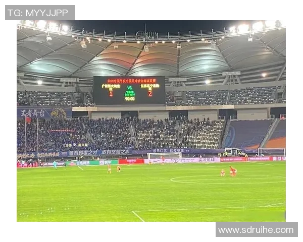 墨尔本胜利与新城堡联的激烈对决展现足球魅力与团队精神 墨尔本胜利与新城堡联的激烈对决展现足球魅力与团队精神