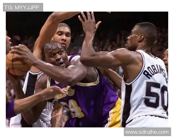 2008年马刺与湖人激战回顾：经典对决中的传奇时刻与篮球智慧