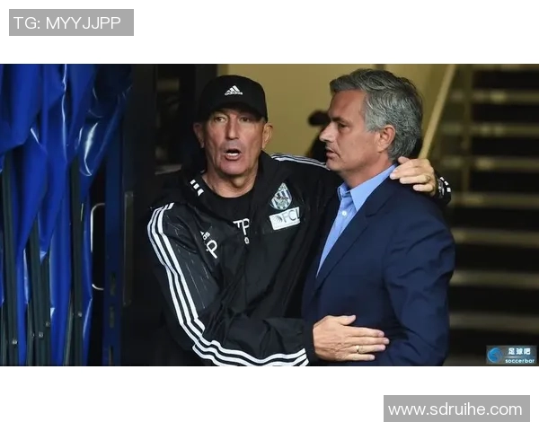 奥斯纳与纽约堡的激烈对决揭示了足球战术的新趋势与挑战 奥斯纳与纽约堡的激烈对决揭示了足球战术的新趋势与挑战