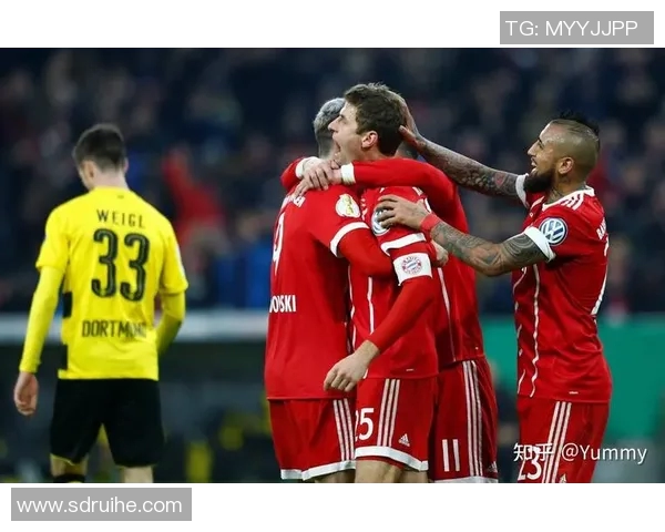 拜仁慕尼黑与多特蒙德精彩对决回放分析与赛后点评