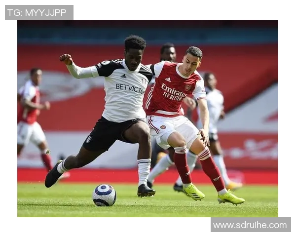 曼联对阵狼队足总杯直播精彩回顾与赛前分析全方位解读