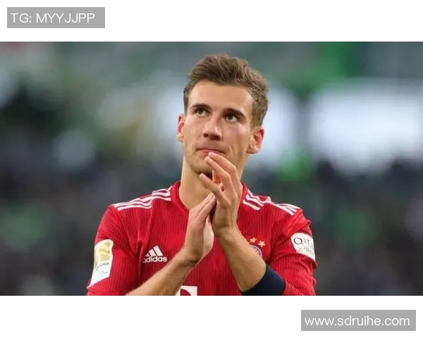 格雷茨卡在足球场上的崛起与成长历程分析 格雷茨卡在足球场上的崛起与成长历程分析