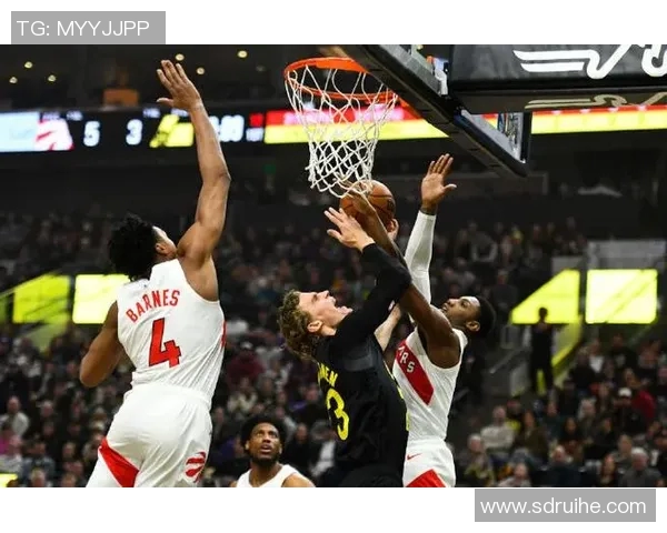 猛龙与爵士激战正酣文字直播全程回顾精彩瞬间与战术分析 猛龙与爵士激战正酣文字直播全程回顾精彩瞬间与战术分析