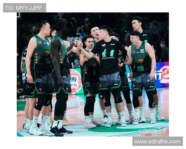 2019年CBA吉林队与广东队激战回顾精彩瞬间与赛场亮点分析 2019年CBA吉林队与广东队激战回顾精彩瞬间与赛场亮点分析