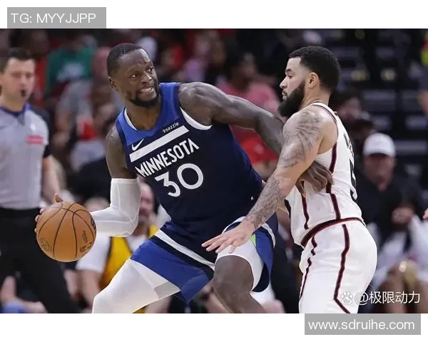 2017年火箭队与森林狼队激战回顾精彩瞬间与关键时刻分析 2017年火箭队与森林狼队激战回顾精彩瞬间与关键时刻分析