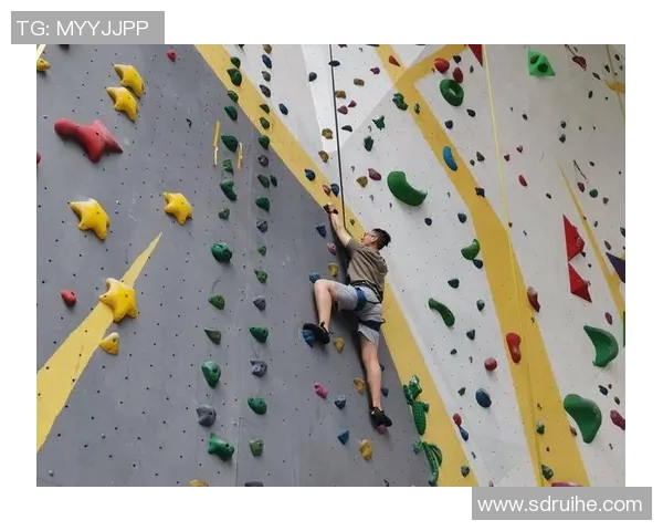 北京攀岩队成长之路：从初学者到高手的励志纪实故事MBA