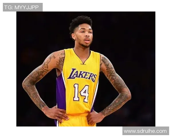 WNBA飞马队与银星队激战正酣谁将赢得这场精彩对决