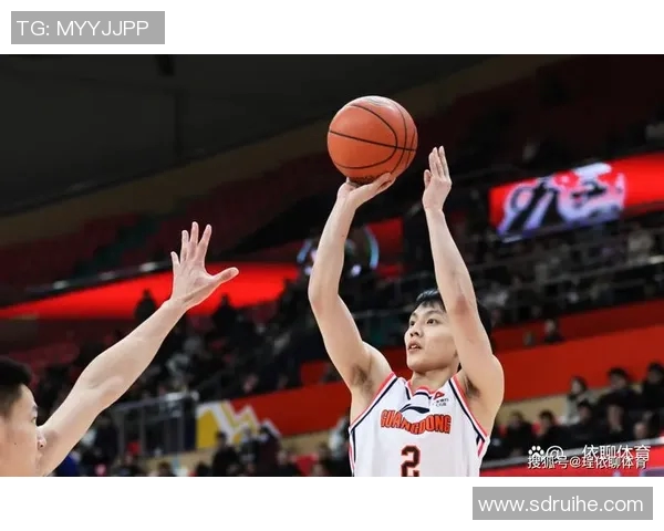 广东与辽宁半决赛精彩录像回顾见证篮球激情与团队精神的巅峰对决