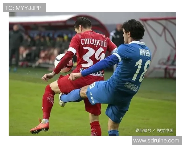 明迪纳摩与泽尼特激战正酣谁能在这场较量中笑到最后 明迪纳摩与泽尼特激战正酣谁能在这场较量中笑到最后