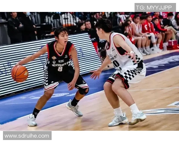 武汉篮球队荣登篮球战术排行榜首位引领全国篮球新潮流