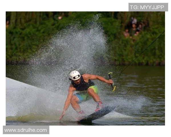 赛后复盘：西安极限运动队与成都极限运动队的精彩配合分析与总结