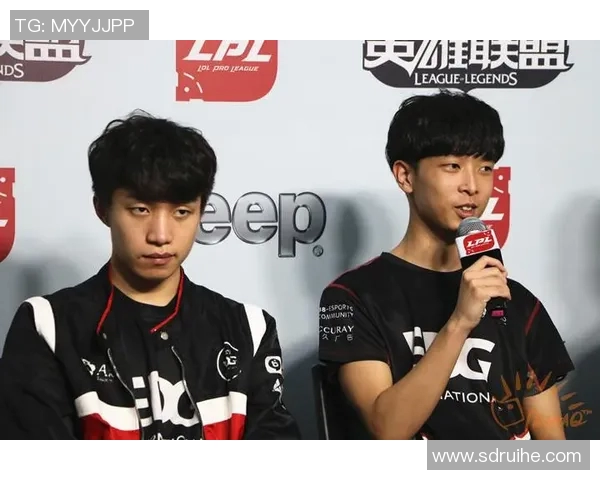 EDG在洲际赛中的团队协作表现分析与战术解读